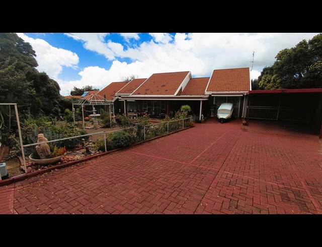 4 BEDROOM HOUSE FOR SALE IN PELLISSIER